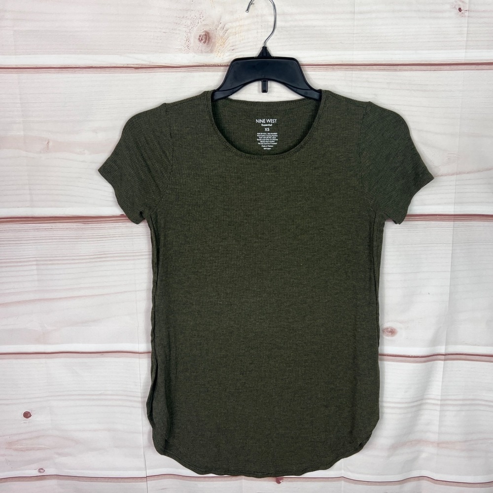 Nine West Top Womens XS Green Essential T-Shirt Ribbed Knit Short Sleeve Solid